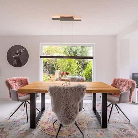 Adenauer Zwoelf - Das 5 Sterne Ferienhaus Mit Sauna Und Garten Am Eifelsteig Kerpen  Екстер'єр фото