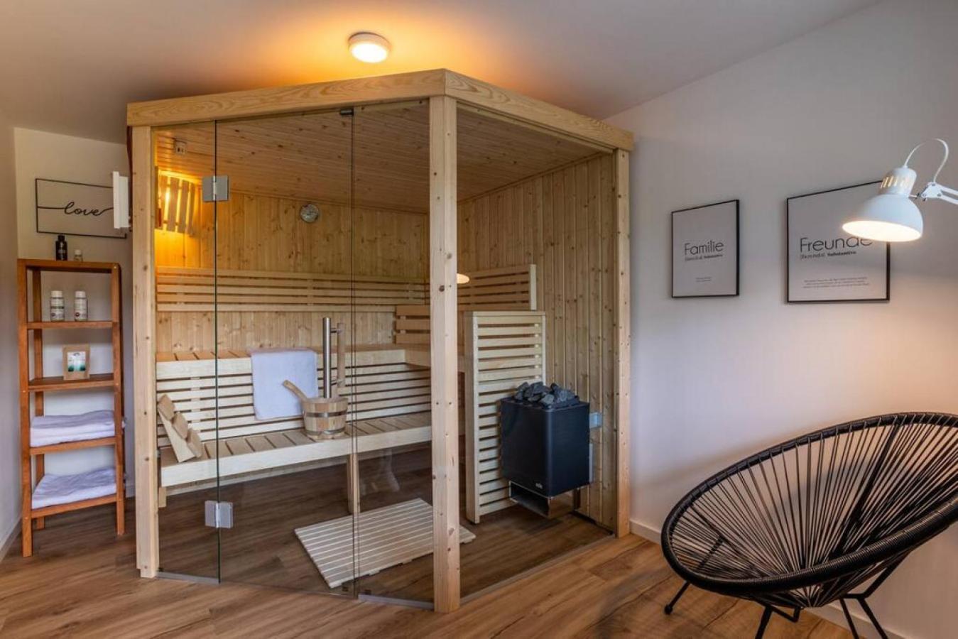 Adenauer Zwoelf - Das 5 Sterne Ferienhaus Mit Sauna Und Garten Am Eifelsteig Kerpen  Екстер'єр фото